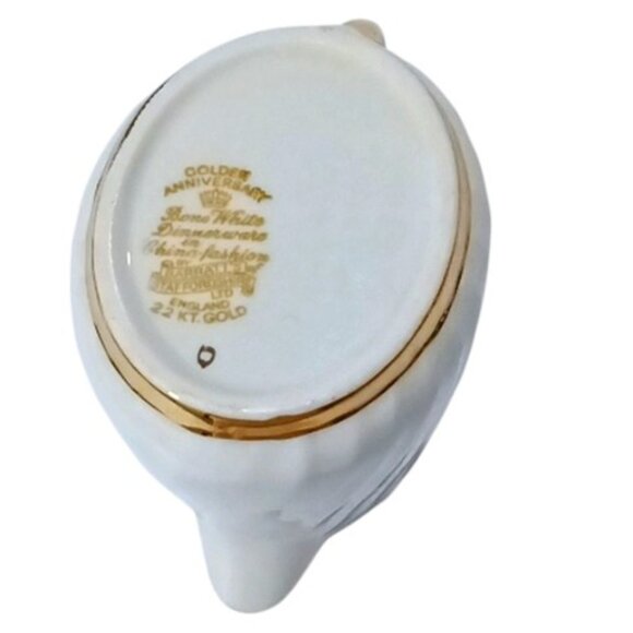 Vtge Barratt's Staffordshire Golden Anniversary 22kt Gold Creamer & Sugar Bowl - Picture 5 of 5